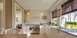 Moving home – How to pack your stuff yourself