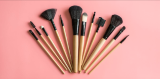 makeup brush