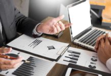 How the organizations work efficiently by using acumatica?