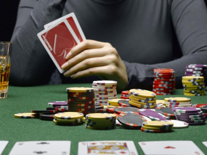 Learn to play best Poker