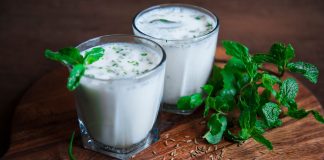 10 Amazing Health Benefits of Drinking Buttermilk For Your Health